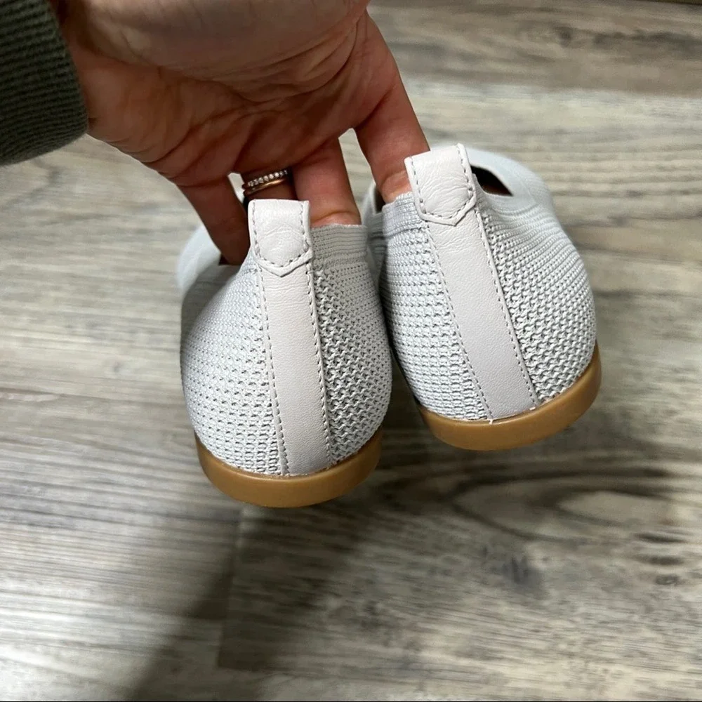 Everlane The 40-Hour Flats Shoee  in ReKnit Light Stone sz 10.5 - Picture 5 of 8
